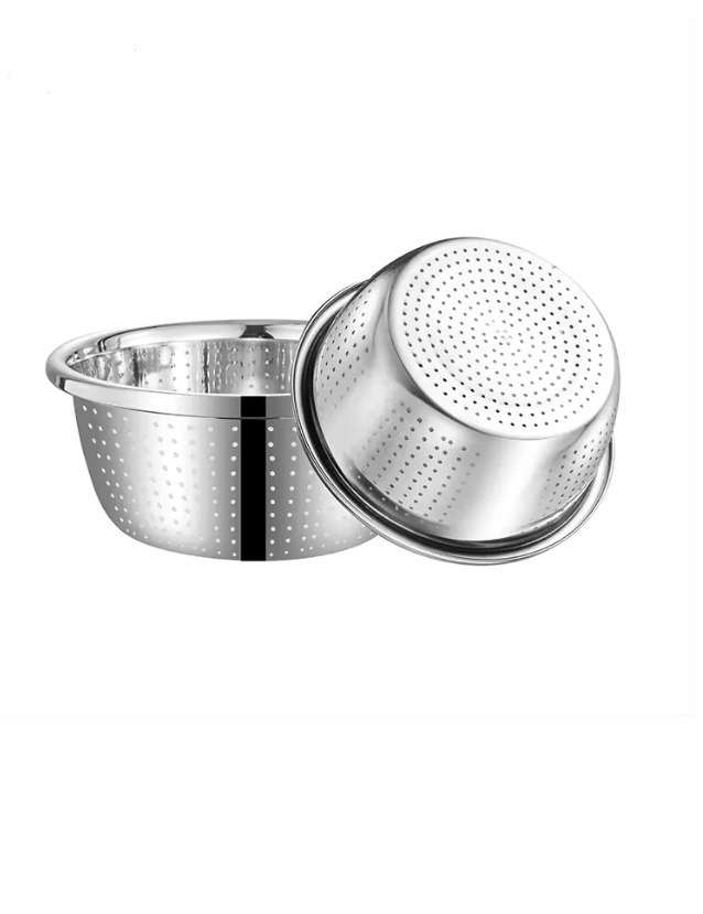 Stainless steel strainer